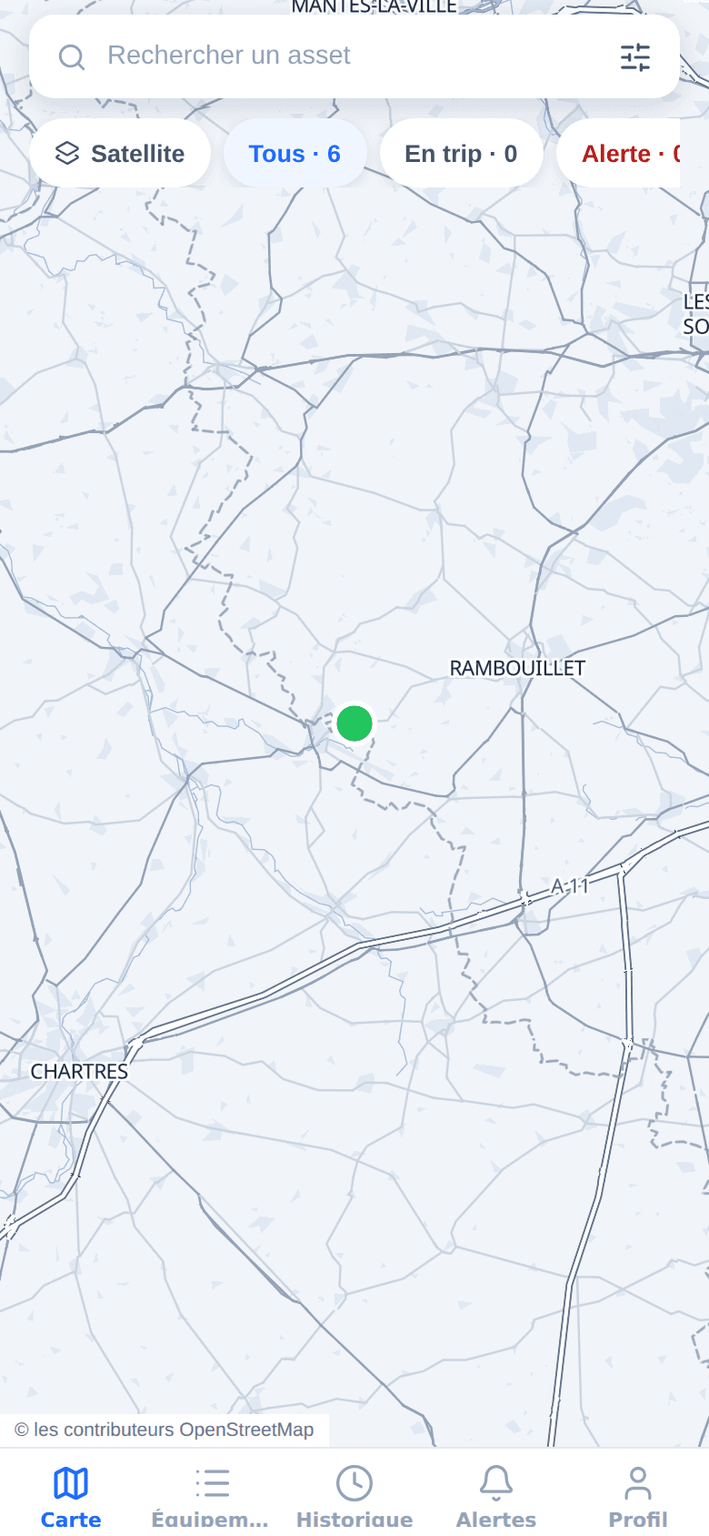 Carte du parc sur fond OpenStreetMap entre Mantes-la-Ville et Rambouillet, un équipement en vert, avec la recherche et les filtres « Tous · 6 », « En trip · 0 » et « Alerte · 0 ».
